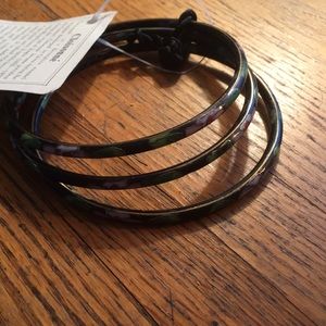 Bangle. bracelet Cloisonné